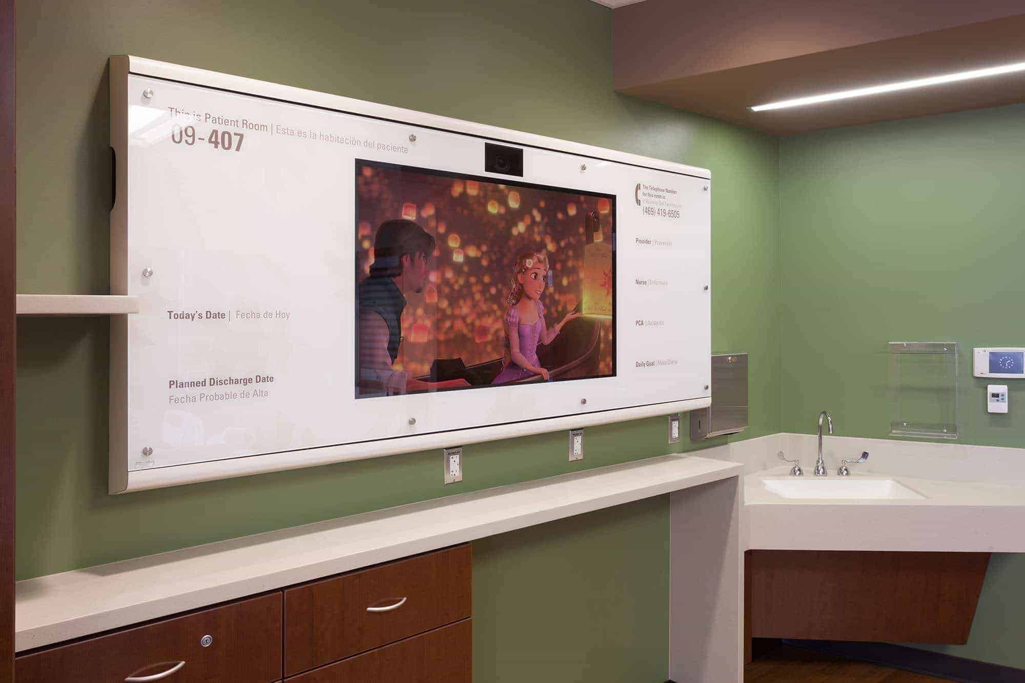 Why Do Hospitals Use Glass Whiteboards? Clarus