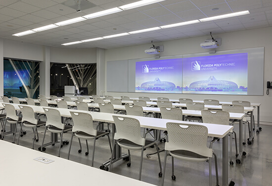 Clarus View™ projectable glassboard in university lecture hall
